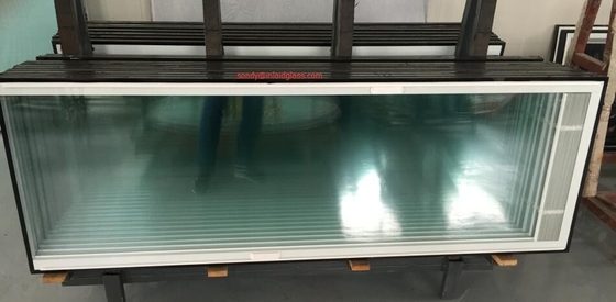 шторки 25.4mm между стеклянными плоскими шторками формы для дверей патио нагревают OEM изоляции
